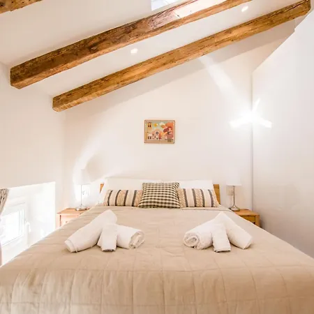 Al Giardino Apartment